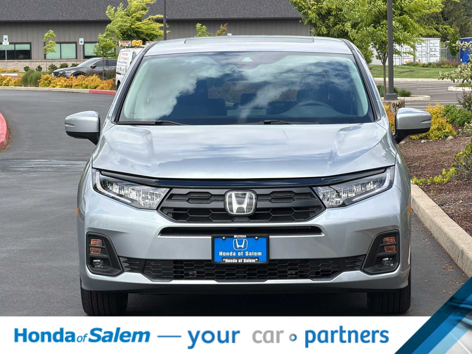 Thumbnail: 2026 Honda Odyssey - 10