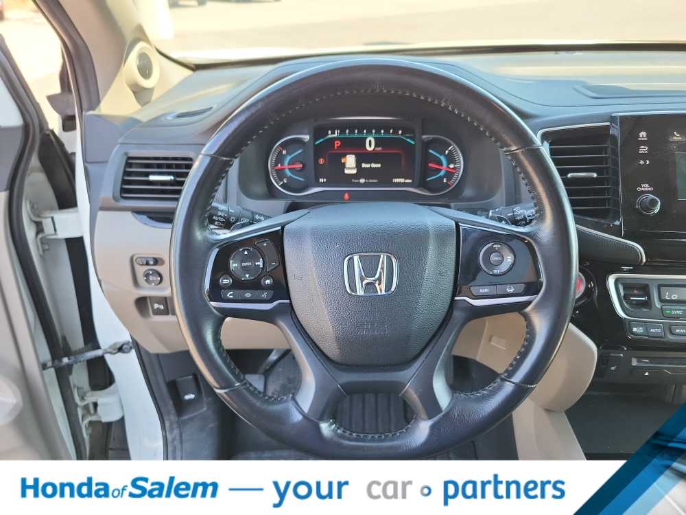 Thumbnail: 2019 Honda Pilot - 15
