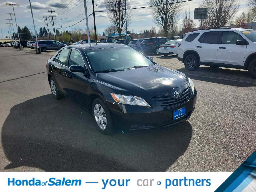 2008 Toyota Camry LE 24