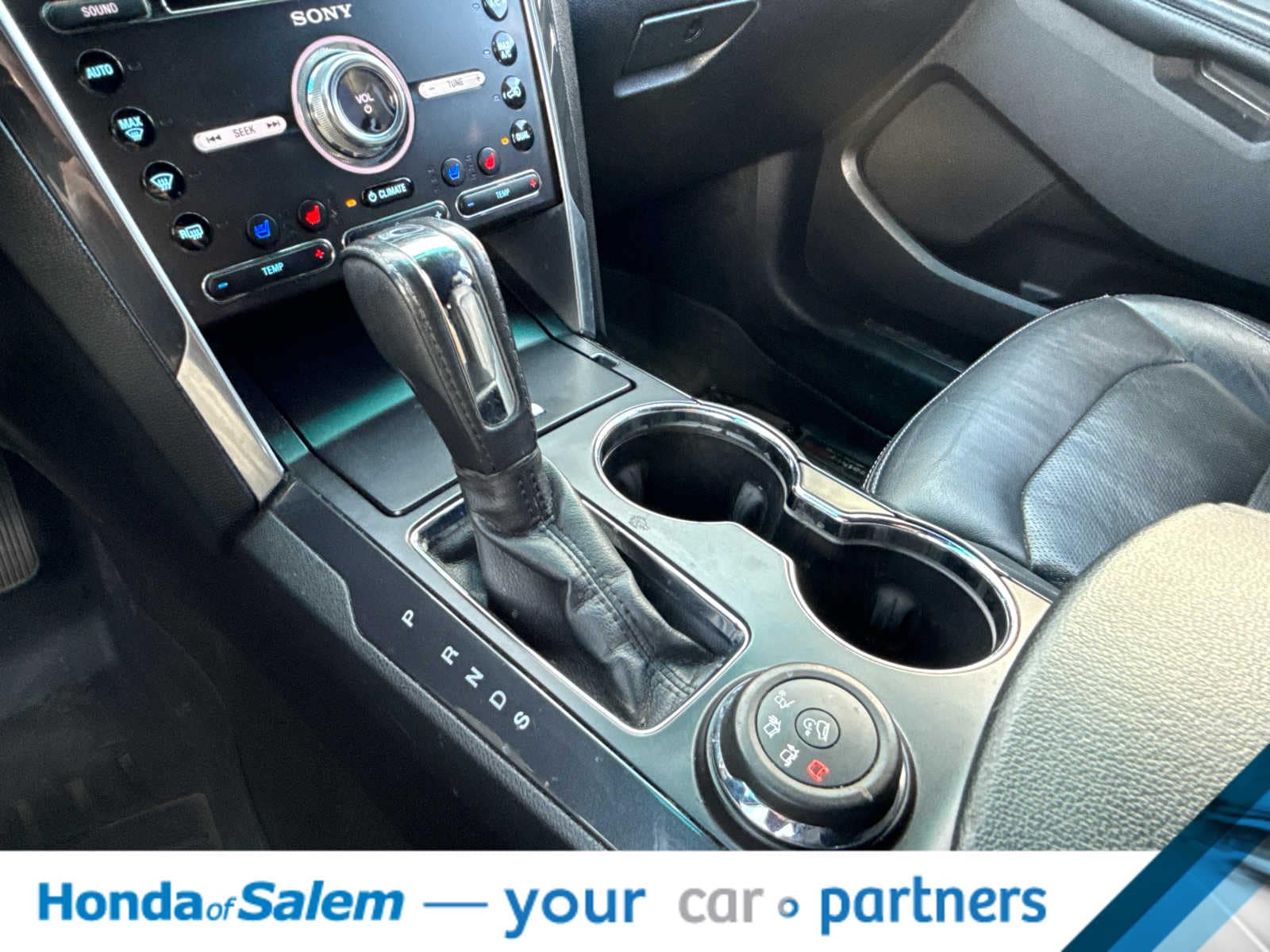 Thumbnail: 2017 Ford Explorer - 17