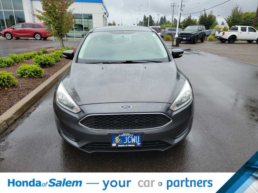 Thumbnail: 2015 Ford Focus - 6