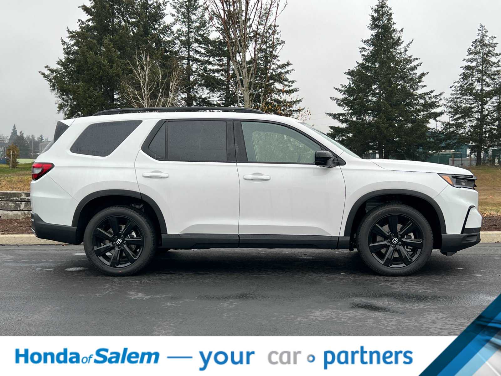 Thumbnail: 2025 Honda Pilot - 8