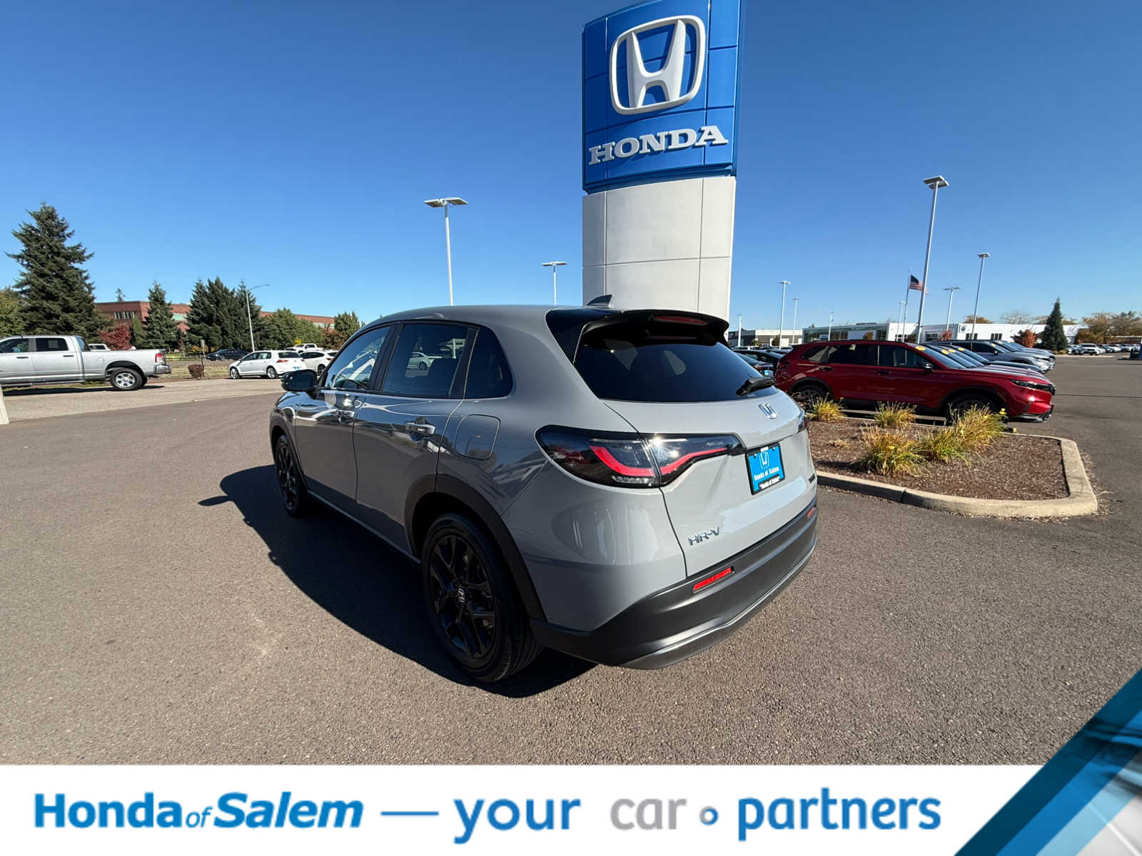 2025 Honda HR-V Sport photo 4