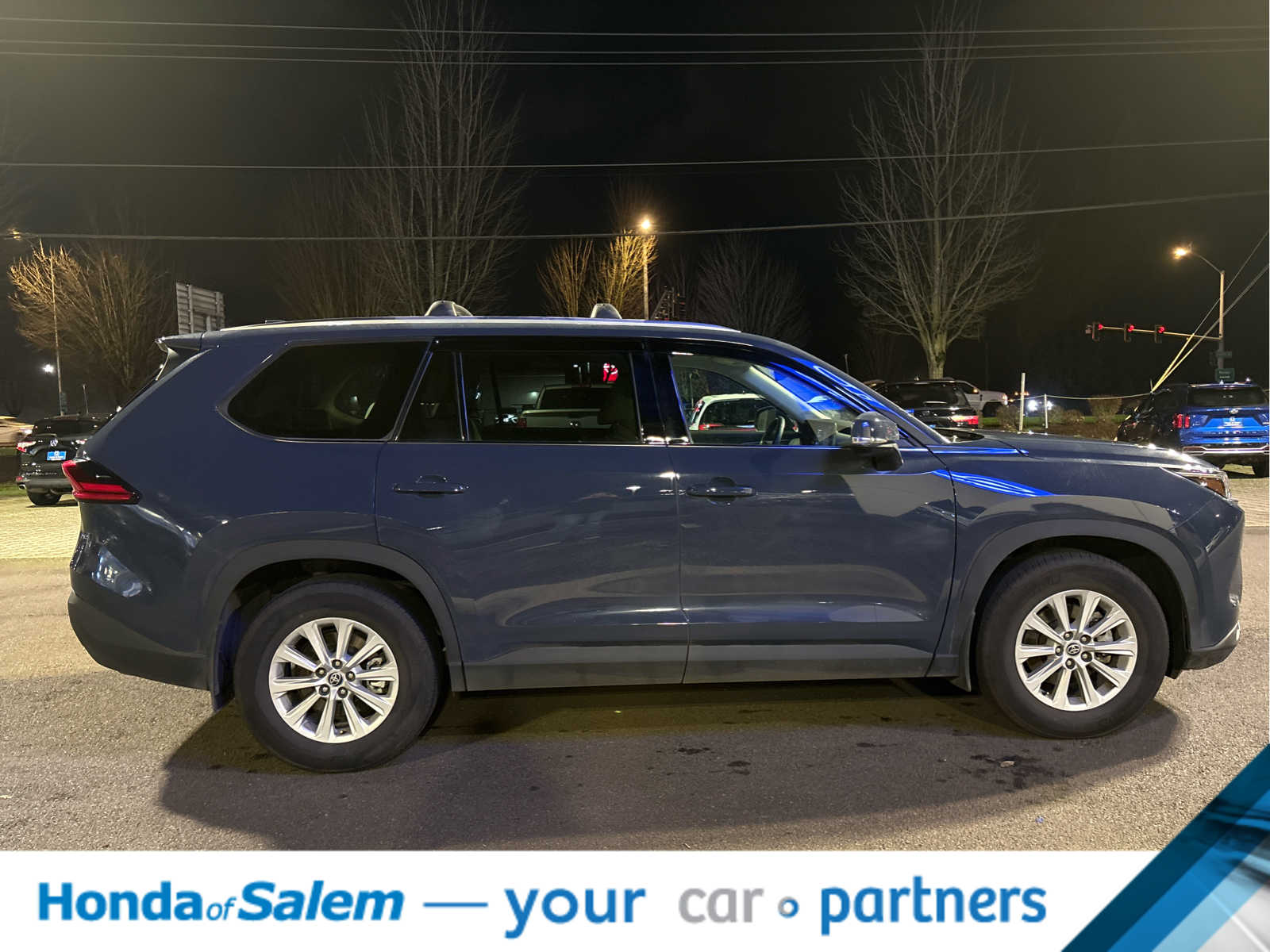 Thumbnail: 2024 Toyota Grand Highlander - 7