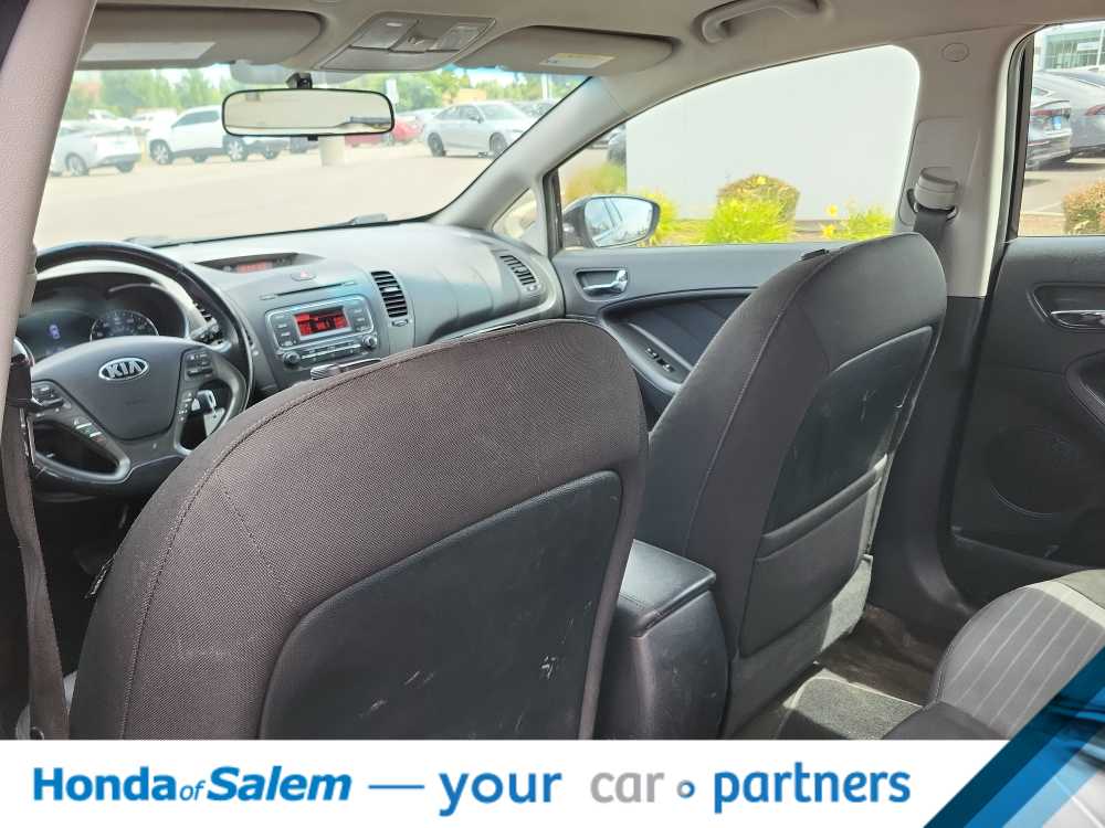 2015 Kia Forte EX 12