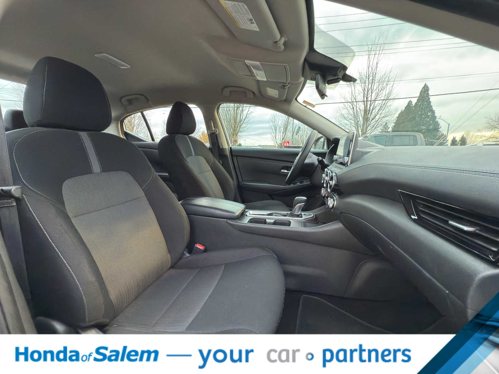 Thumbnail: 2023 Nissan Sentra - 17