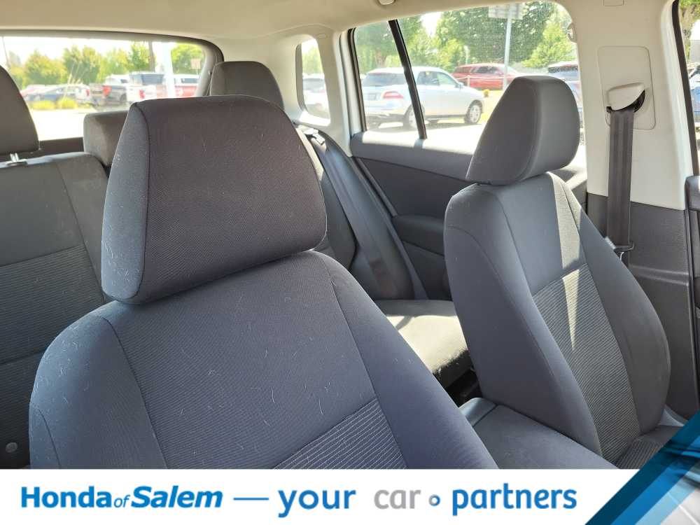 2013 Volkswagen Tiguan S 14