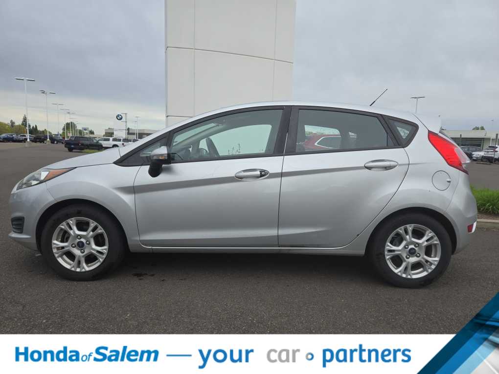 Thumbnail: 2015 Ford Fiesta - 3