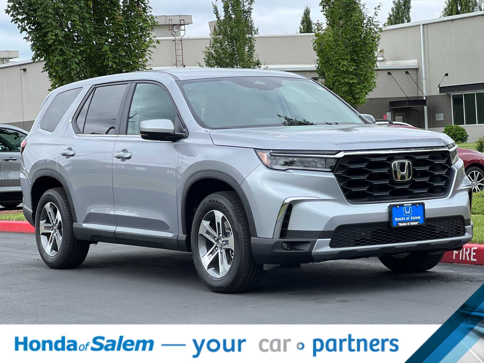 Thumbnail: 2025 Honda Pilot - 9