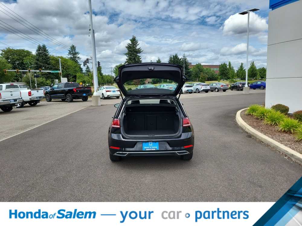 Thumbnail: 2021 Volkswagen Golf - 19