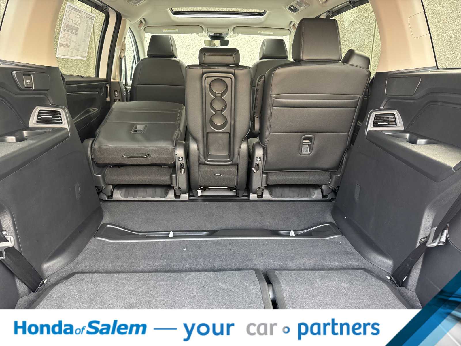 Thumbnail: 2026 Honda Odyssey - 16