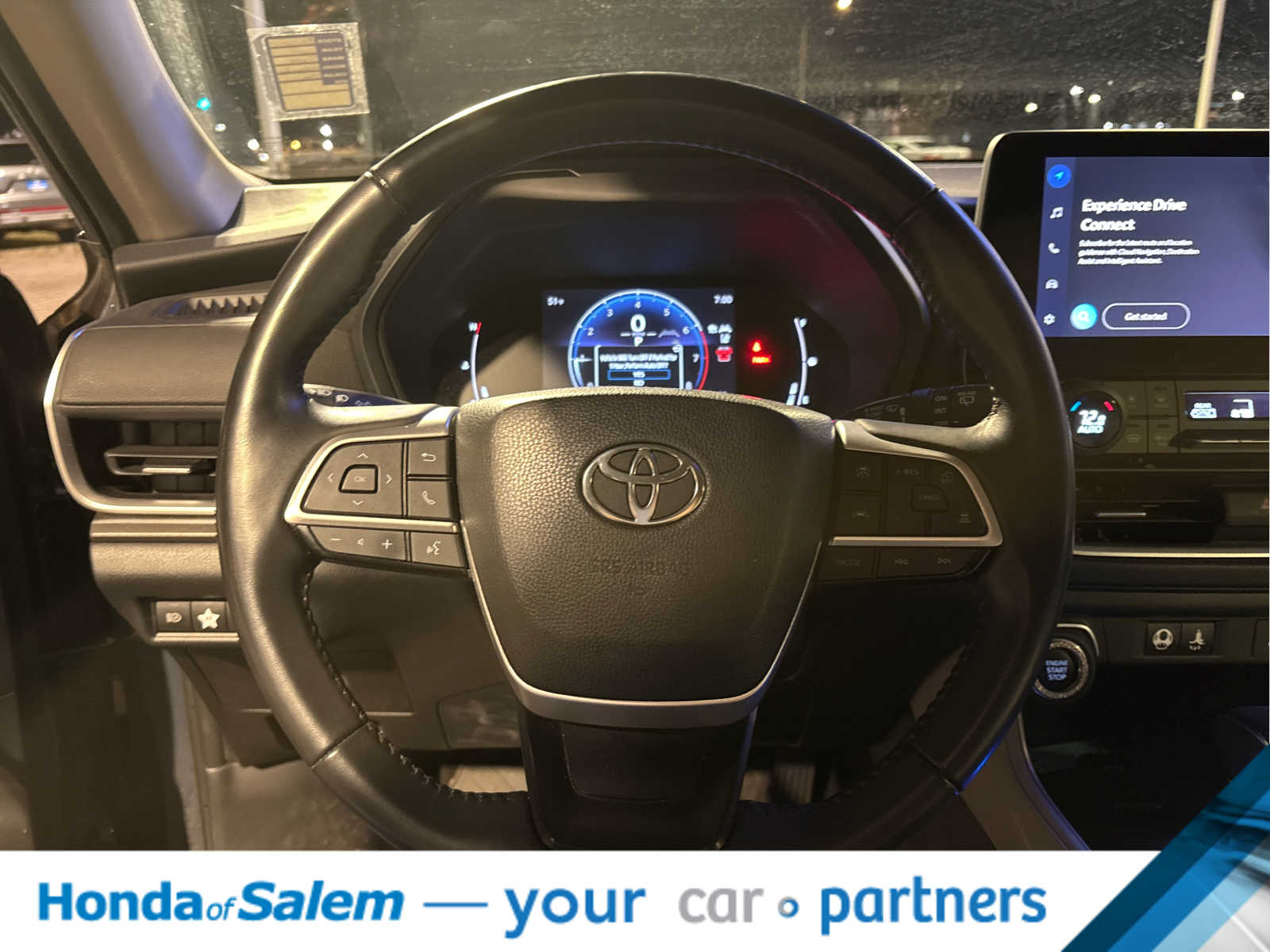 Thumbnail: 2024 Toyota Grand Highlander - 18