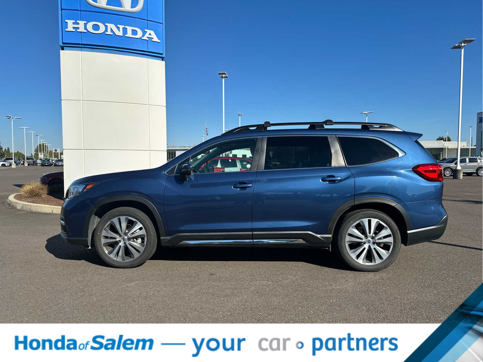 Thumbnail: 2022 Subaru Ascent - 3