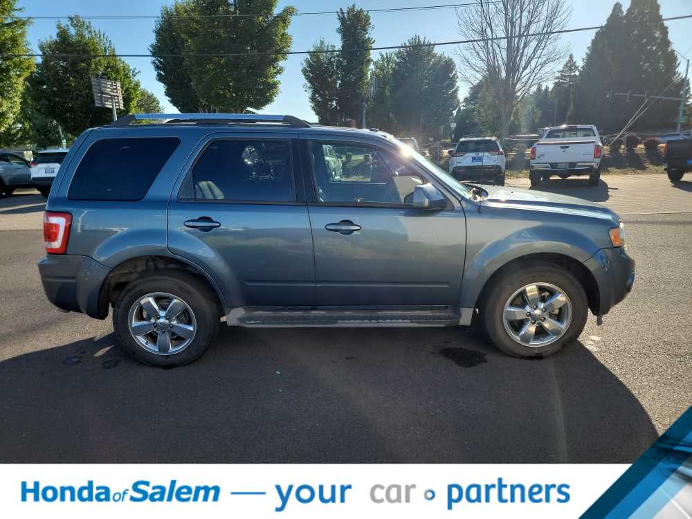 Thumbnail: 2010 Ford Escape - 23