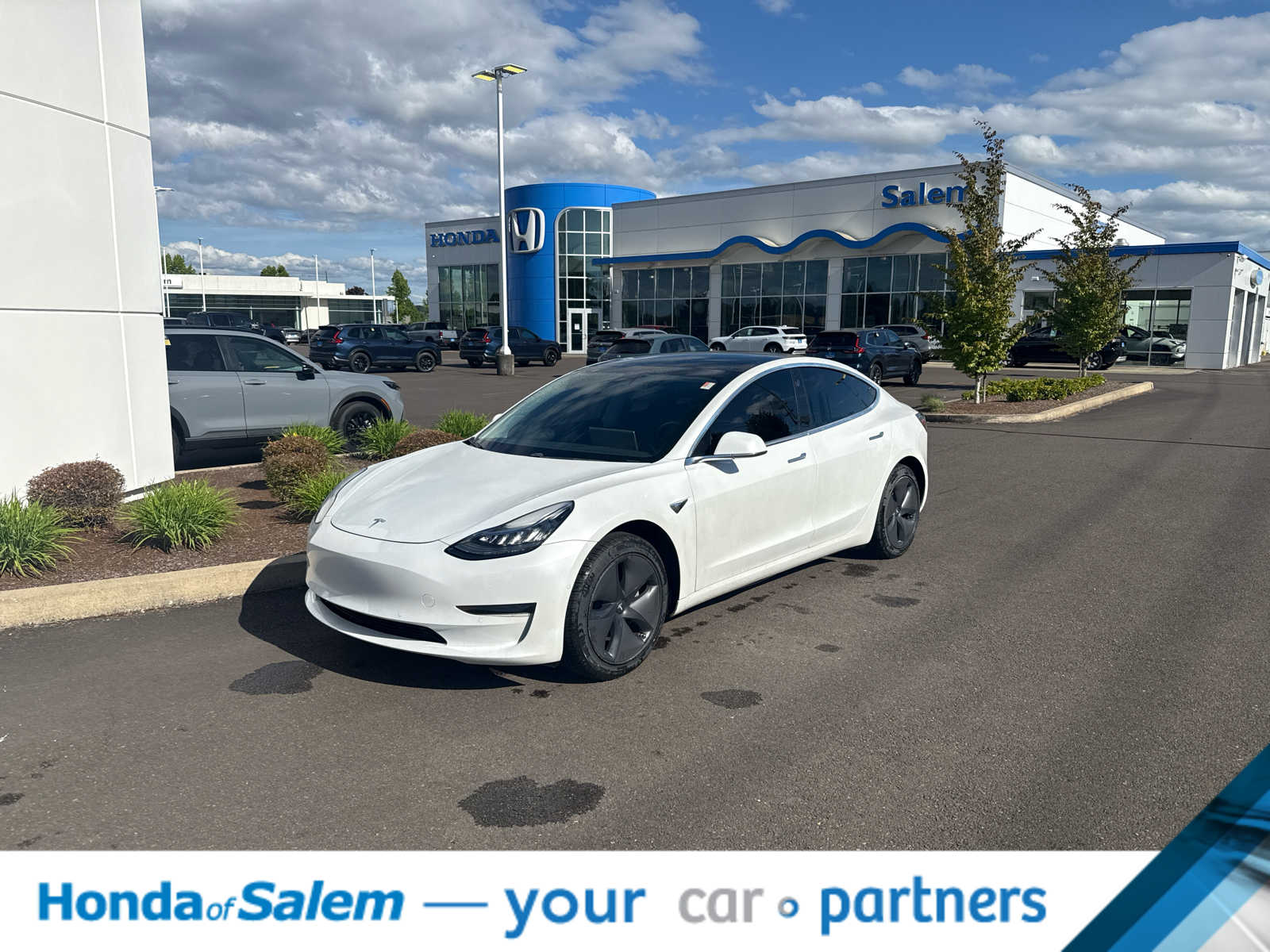 2020 Tesla Model 3 Standard Range -
                  Salem, OR