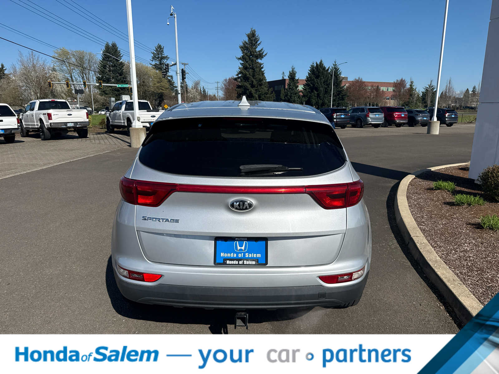 Thumbnail: 2018 Kia Sportage - 3