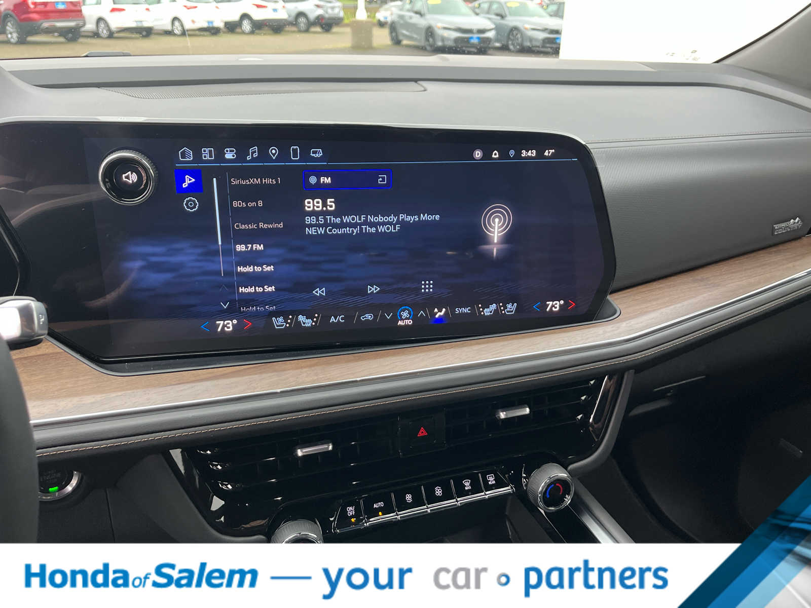 Thumbnail: 2025 Chevrolet Tahoe - 16