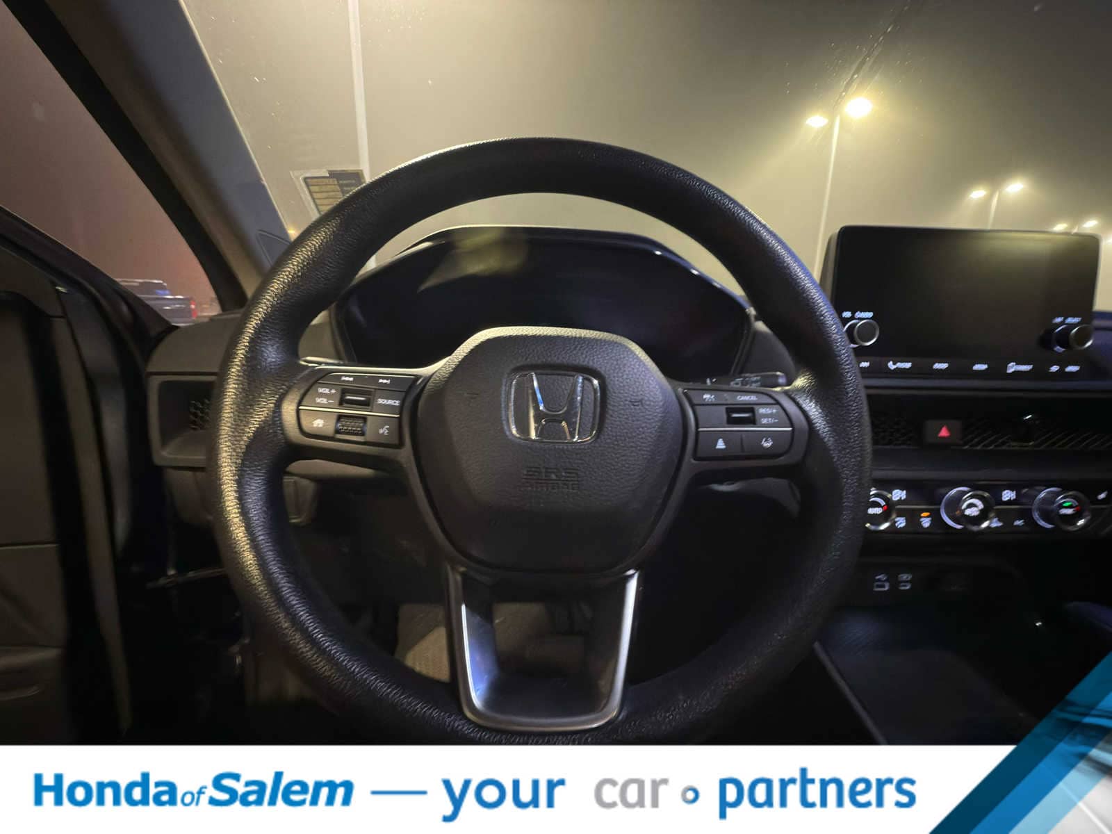 Thumbnail: 2023 Honda CR-V - 21