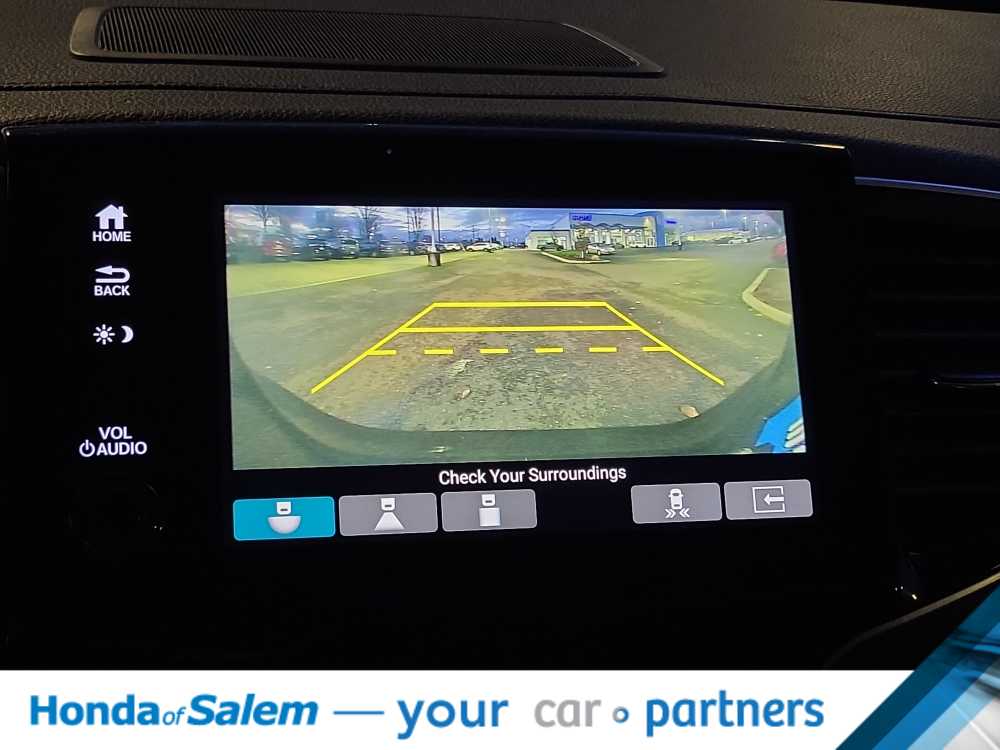 Thumbnail: 2019 Honda Pilot - 25