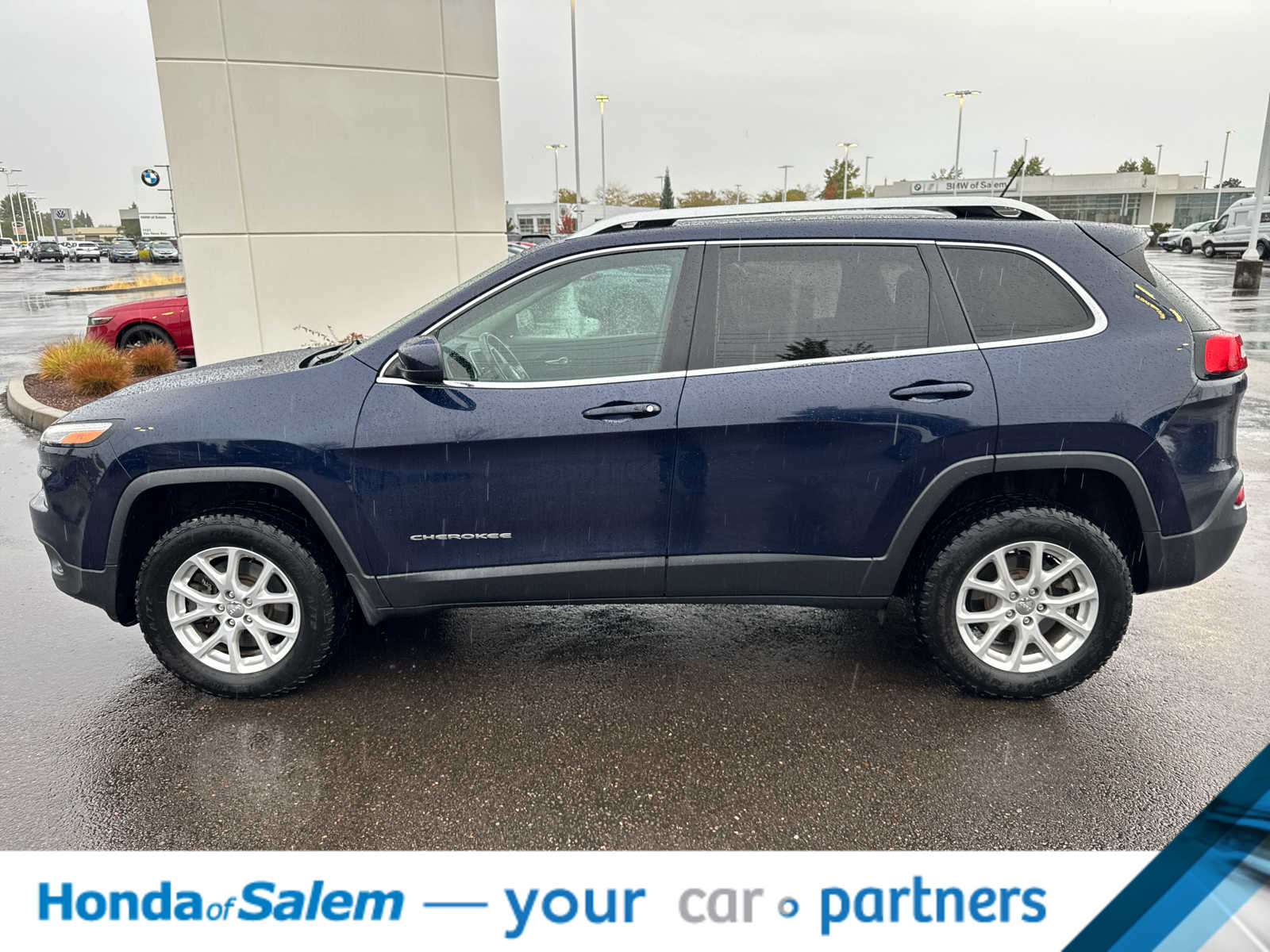 2015 Jeep Cherokee Latitude photo 3