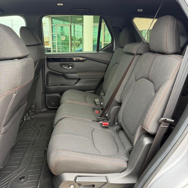 2025 Honda Pilot Sport - Photo 11