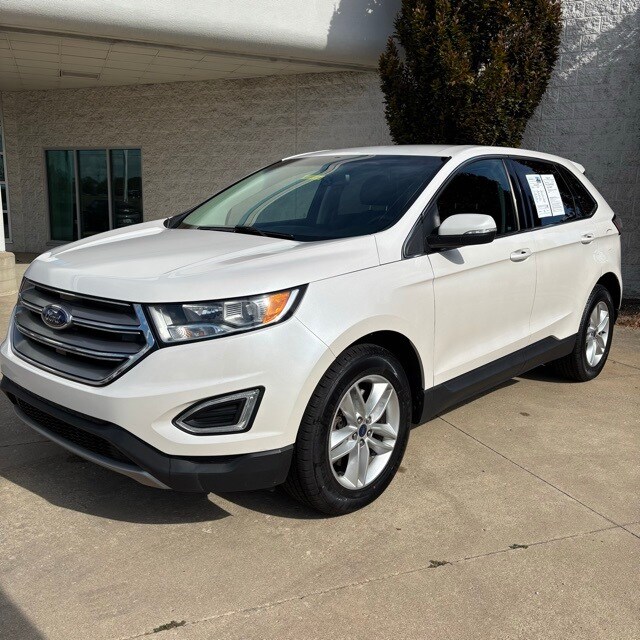 2016 Ford Edge SEL photo 3