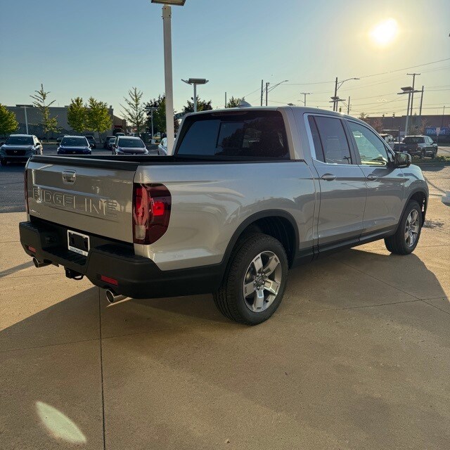 2025 Honda Ridgeline RTL photo 3