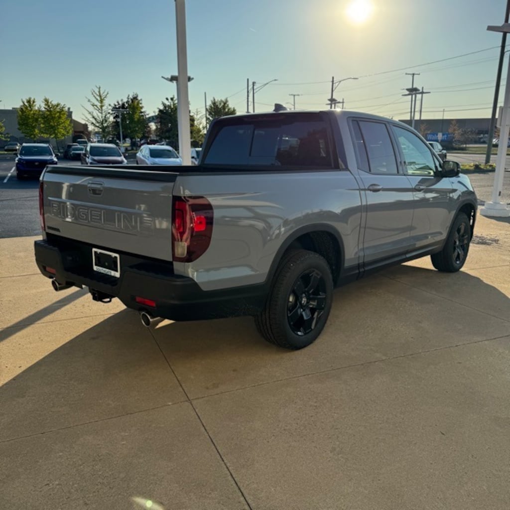 New 2026 Honda Ridgeline Black Edition Truck Crew Cab