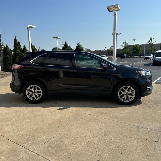 Used 2024 Ford Edge SEL with VIN 2FMPK4J99RBA76207 for sale in Southgate, MI