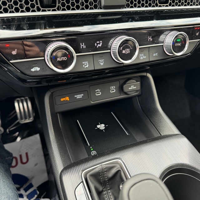 2026 Honda Civic Hatchback Sport Touring - Photo 20