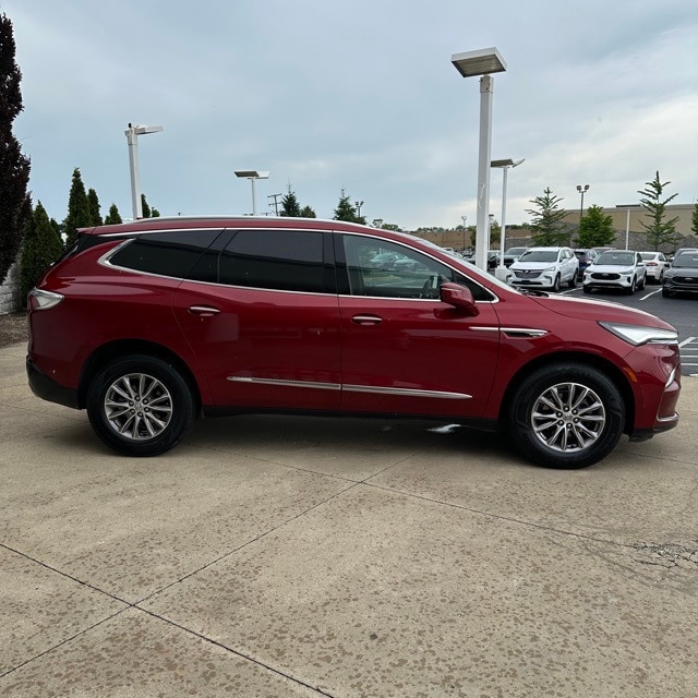 Used 2024 Buick Enclave Premium with VIN 5GAEVBKWXRJ126752 for sale in Southgate, MI