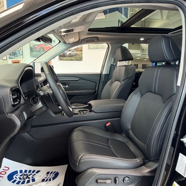 2026 Honda Pilot Touring - Photo 8