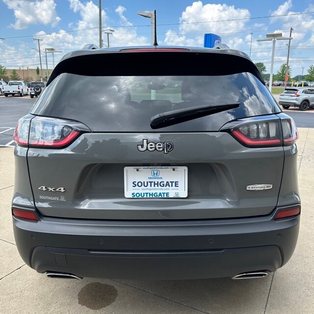 2021 Jeep Cherokee Latitude Lux photo 4