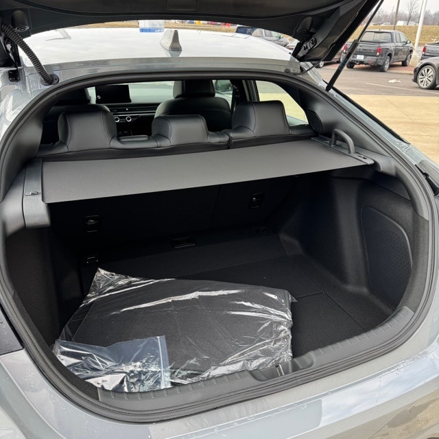 2026 Honda Civic Hatchback Sport Touring - Photo 13