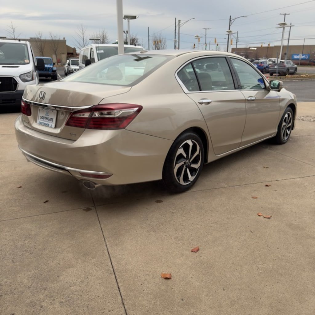 Used 2017 Honda Accord EX-L Sedan