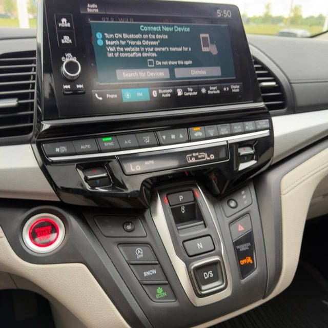 2025 Honda Odyssey EX-L - Photo 21