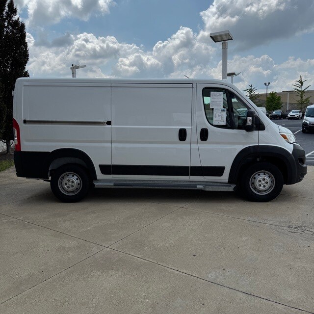 2023 Ram ProMaster 2500 Base Cargo Van photo 2