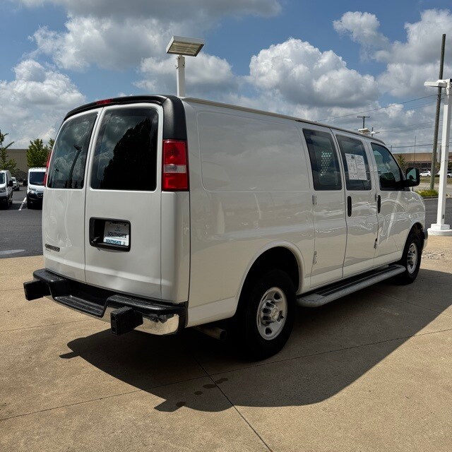 2023 Chevrolet Express 2500 Work Van photo 3
