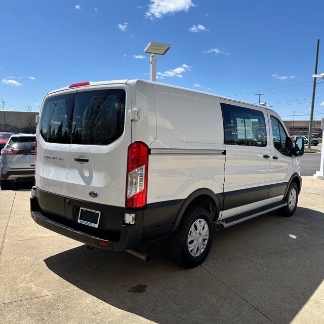 2024 Ford Transit photo 2