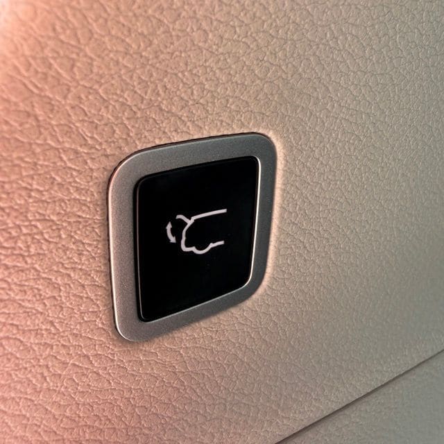 2024 Chrysler Pacifica Touring L - Photo 16