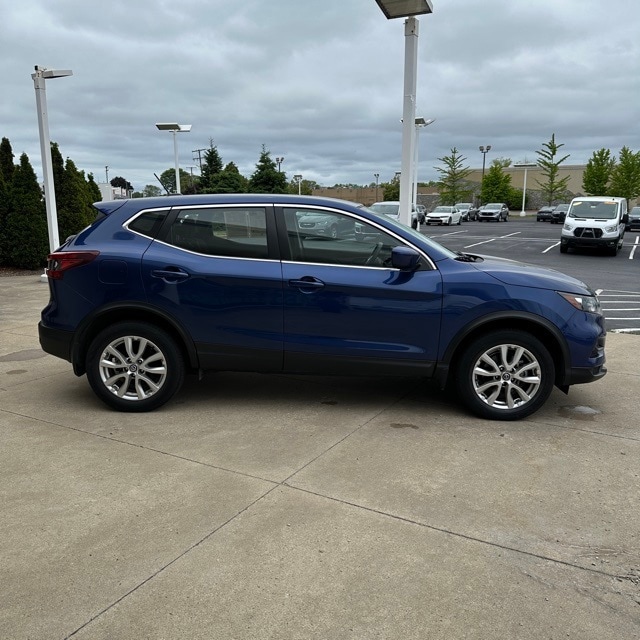 Used 2021 Nissan Rogue Sport S with VIN JN1BJ1AW8MW423154 for sale in Southgate, MI