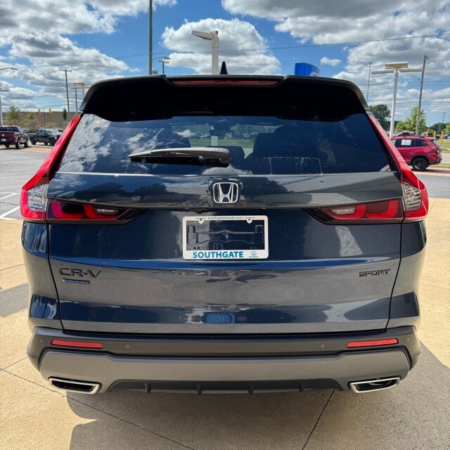 2026 Honda CR-V Hybrid Sport-L photo 4
