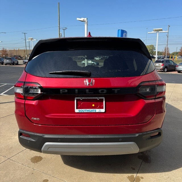 2025 Honda Pilot EX-L photo 4