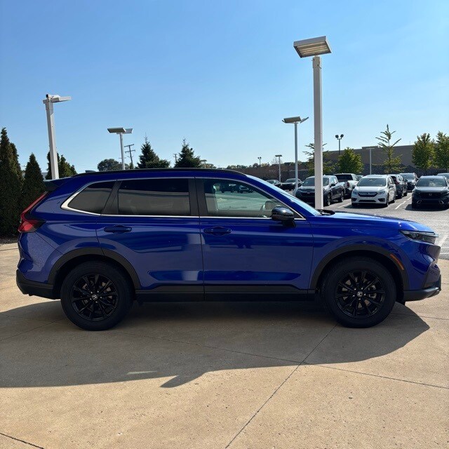 2025 Honda CR-V Hybrid Sport-L photo 4
