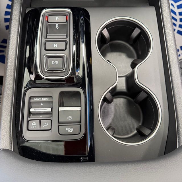 2026 Honda Pilot Touring - Photo 21