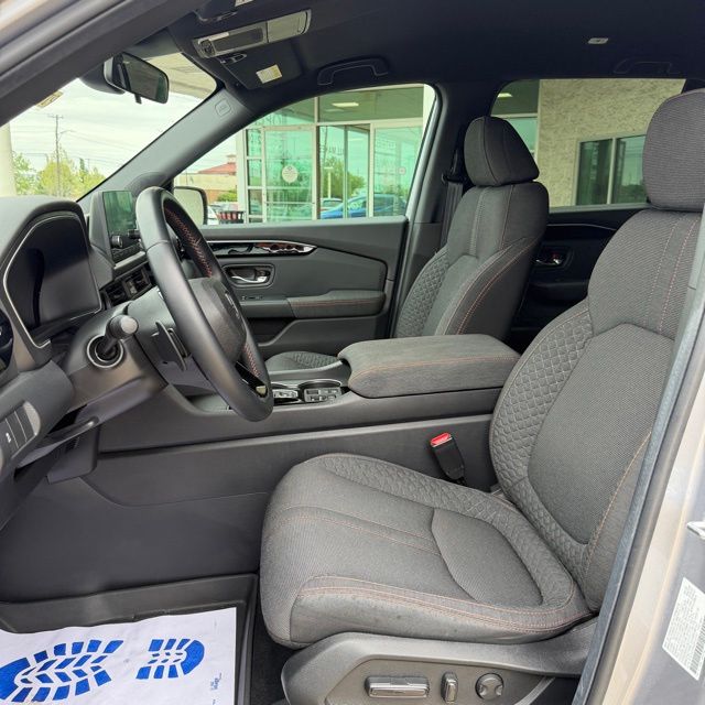 2025 Honda Pilot Sport - Photo 10