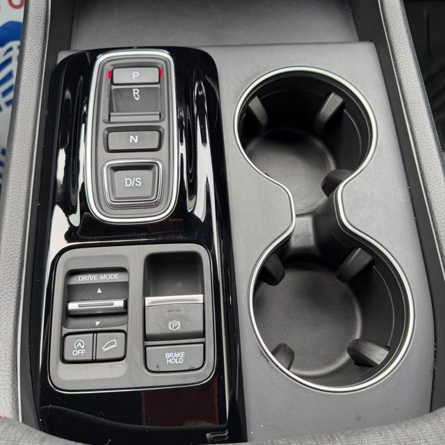 2025 Honda Pilot Sport - Photo 23