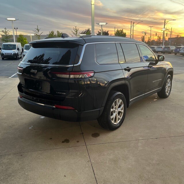 2023 Jeep Grand Cherokee L Limited - Photo 3