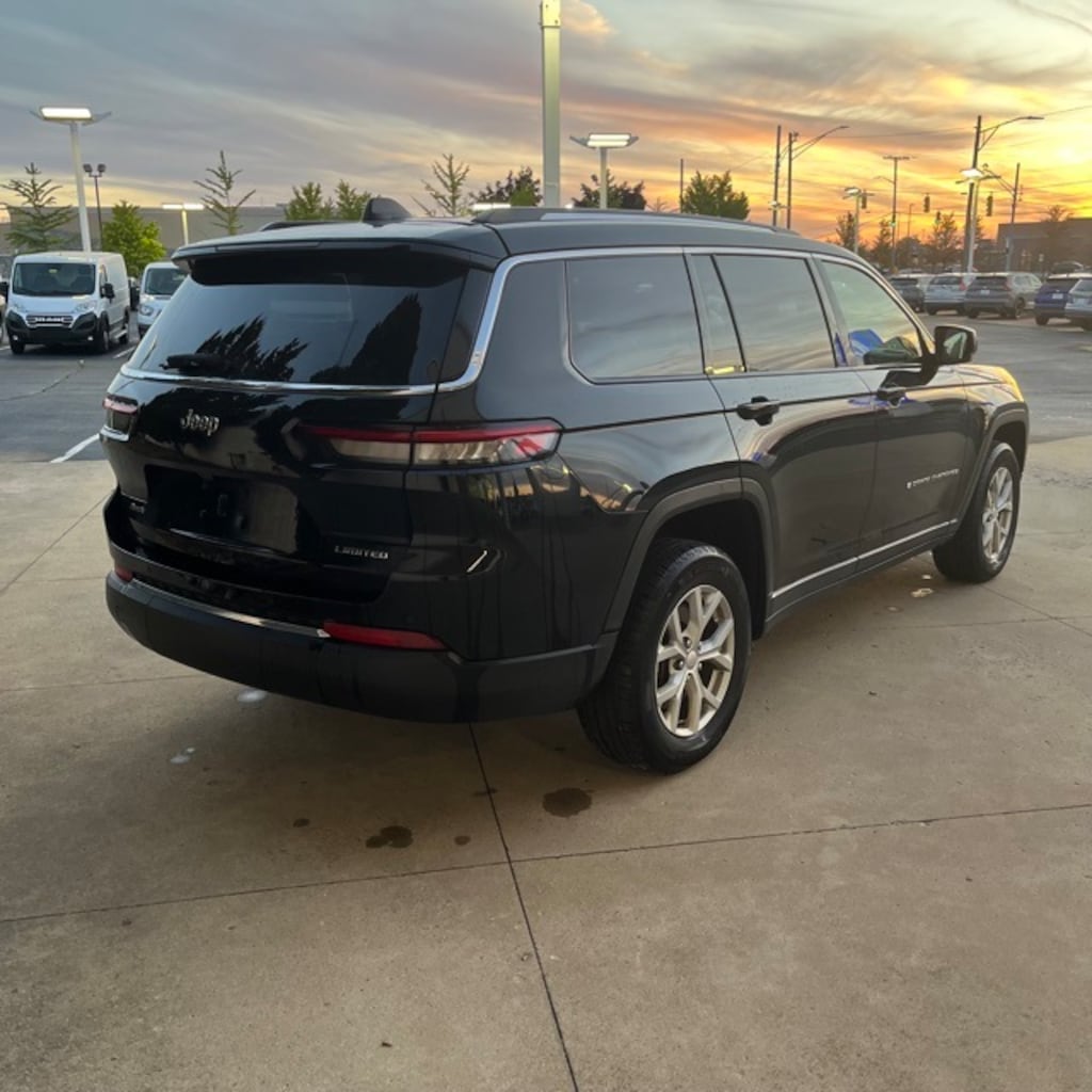 Used 2023 Jeep Grand Cherokee L Limited SUV