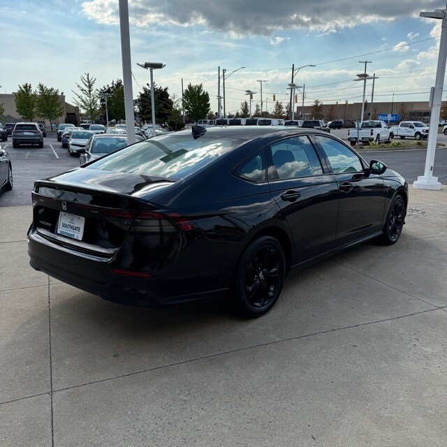 2025 Honda Accord SE photo 3